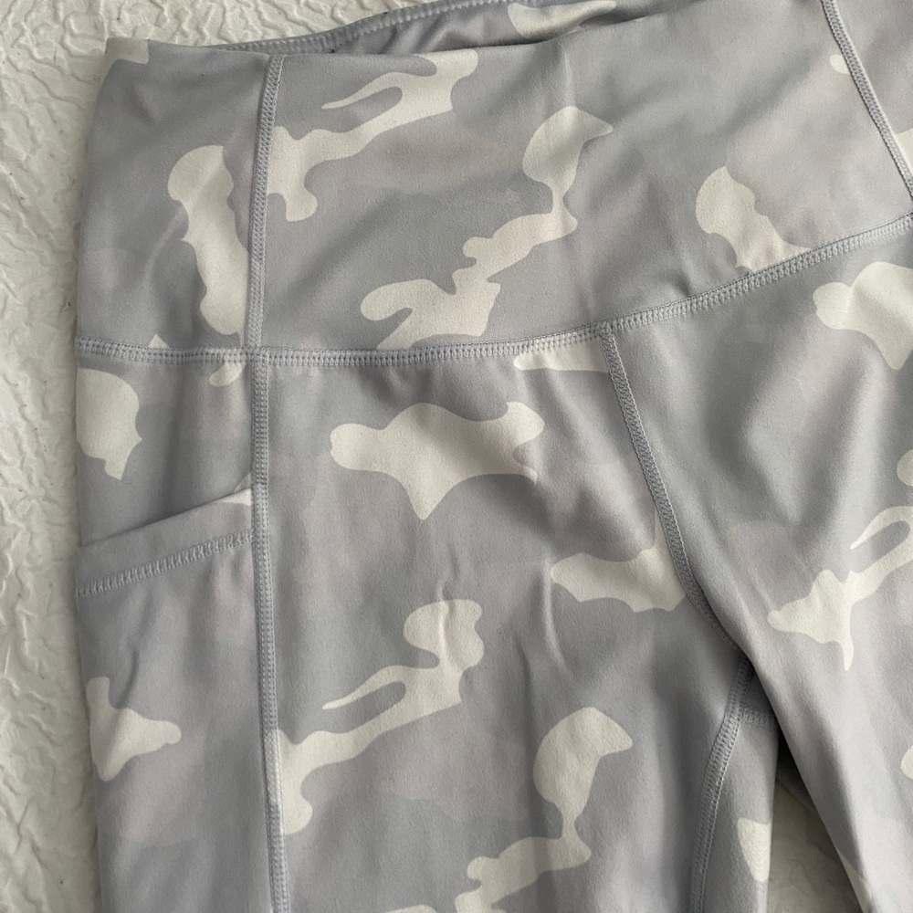 yoga licious leggings
